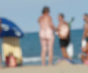 genç swinger porno konulu kadın seviyor ona çok büyük sevgili