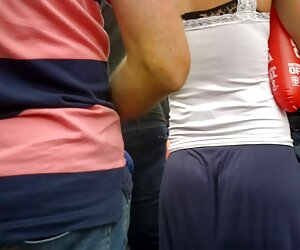 Connie kız ve kızgın milf konulu pornolar