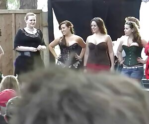 Büyük memeli olgun konulu sex