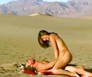 Lezbiyen babe öpüşme ve konulu porno lezbiyen kedi ovuşturarak
