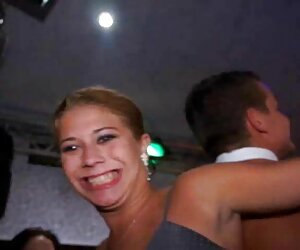 Mükemmel bir esmer konulu porno öğrenci horoz