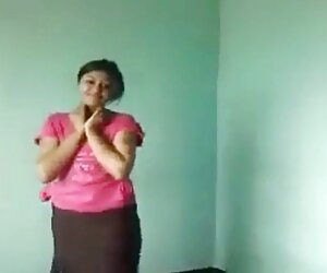 Anne, karısı, ron xxx konulu porn ve büyükbaba dave onu kedi doldurmak için